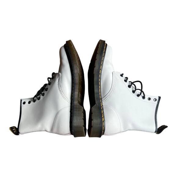 Doc Dr. Martens Boots Air Wair Bouncing Soles White Mens US 9/ EU 41 Combat NWOB main image 4